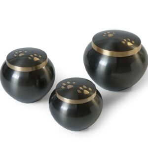 brushed metal urn group 01 (web size)